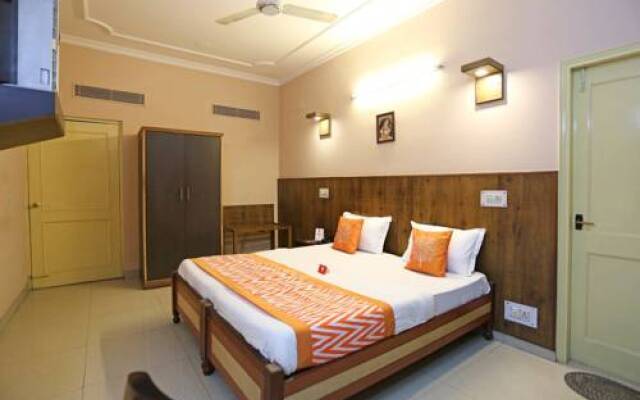 Hotel Luxmi Residency