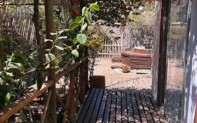 Hostal AlYaras