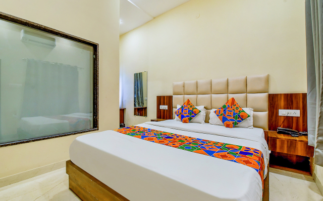 FabHotel Dosa Plaza