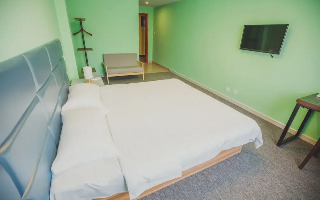 White Horse Times Hotel