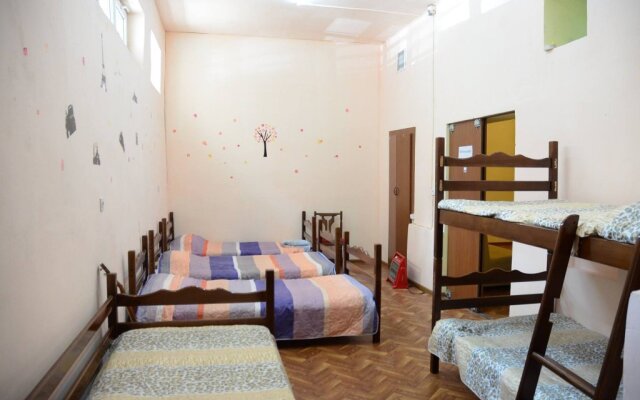 Republic Square Hostel and Tours