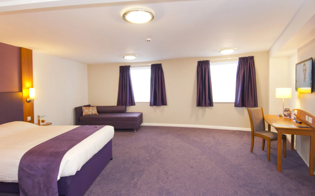 Premier Inn Hotel Barry Island (Cardiff Airport)