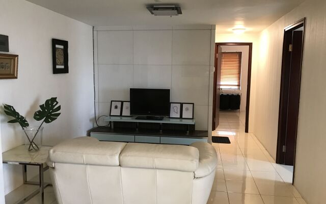Marina Mediterania Ancol by Andrew