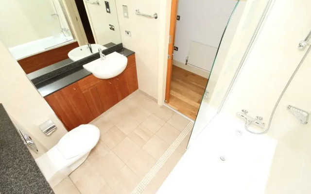 Georges Street Luxury Apartment