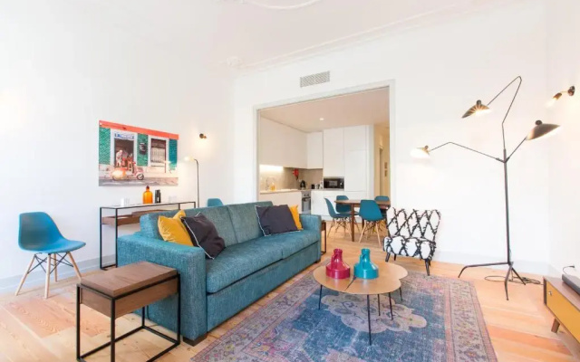 Bacalhoeiros 99 - Beautiful and bright Apartment @ Baixa, Chiado