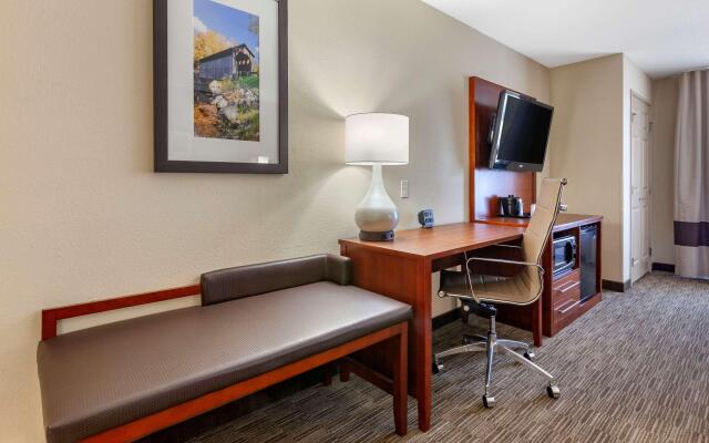 Comfort Suites Oshkosh