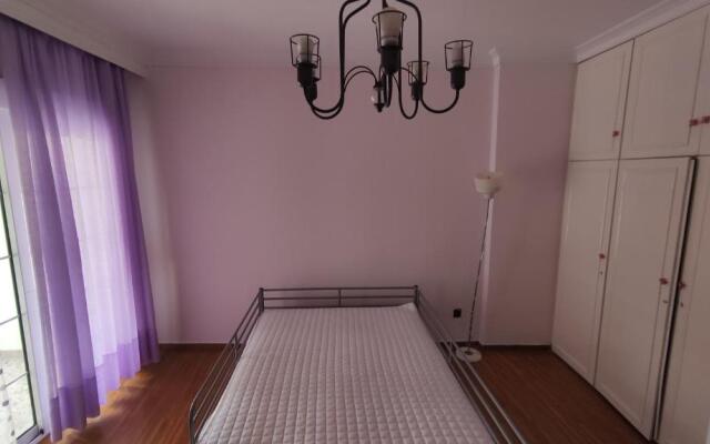 Xanthi's Central Apartment
