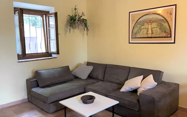 Casale Giulia