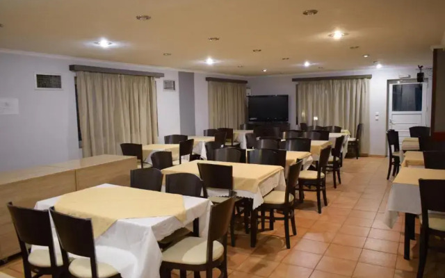 Filippion Hotel
