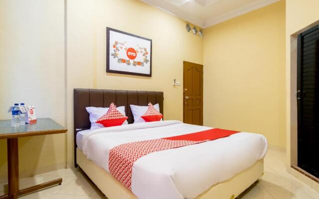OYO 1307 Star Residence