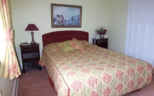 Pincents Manor