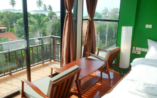 Raya Boutique Hotel