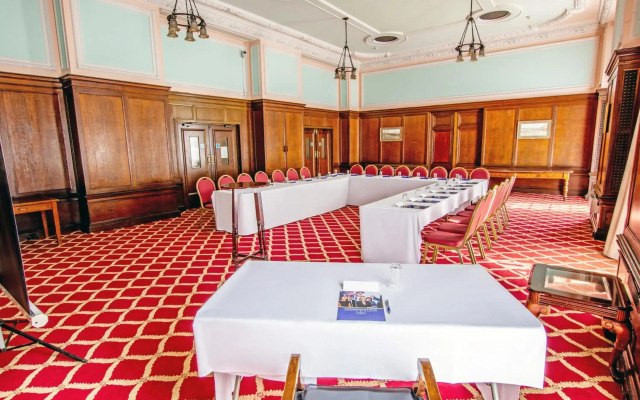 Britannia Adelphi Hotel
