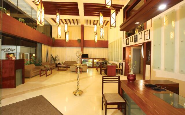 Hotel Grand Plaza Munnar