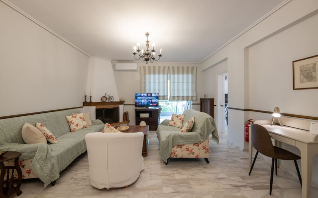 Superb 3Bed Flat With Pvt Parking