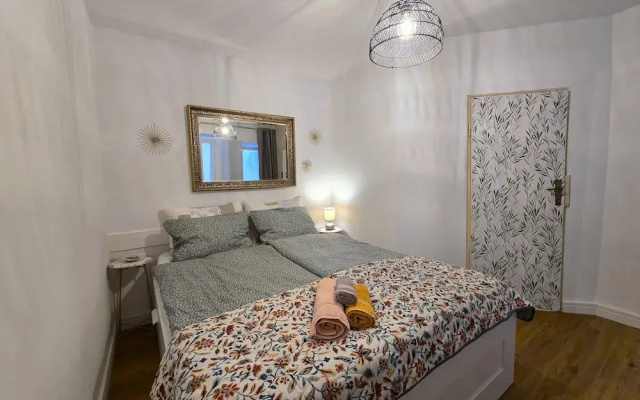Two-Bedroom Apartment SEVEN