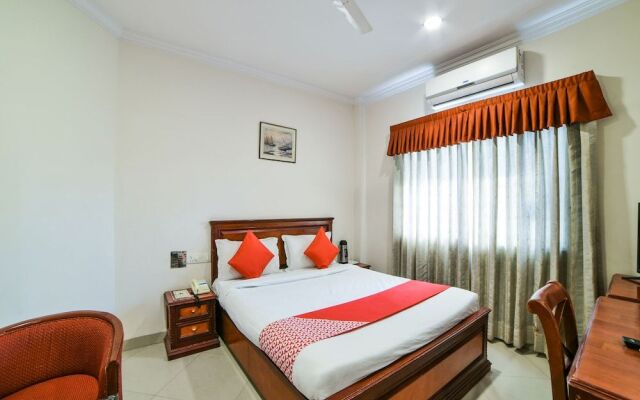 OYO 8198 Hotel Raj International