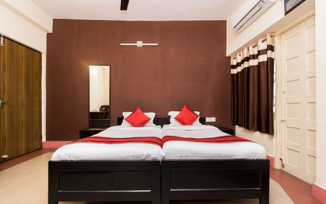Hotel Penguin by OYO Rooms