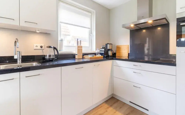 Luxurious Holiday Home With Parking