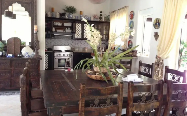 Villa Habibi Coson