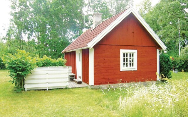 Awesome Home in Löttorp With 1 Bedrooms