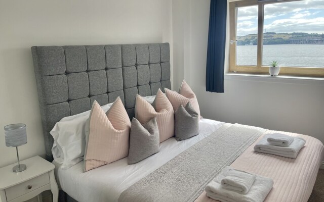 Casa Fresa - City Quay Apartment