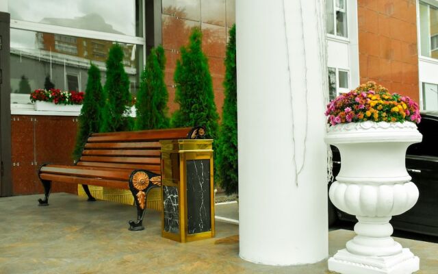 Hotel Perovo Plaza