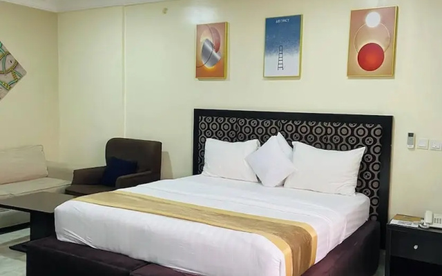 Sienna Suites