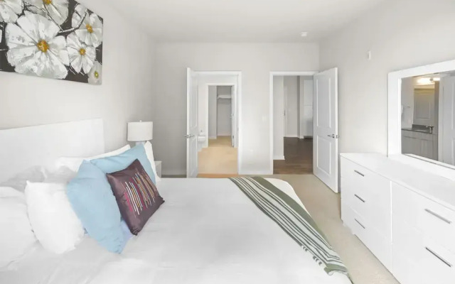 Global Luxury Suites at Reston