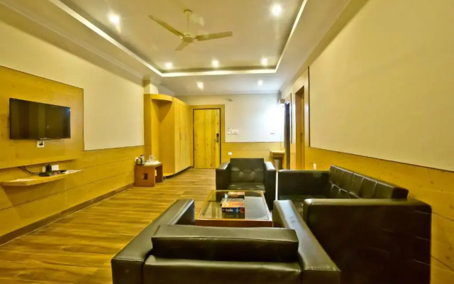 Quartz Himalayan Brothers