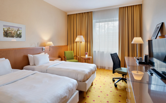 Отель Quality Hotel Vienna