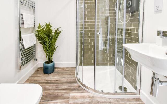 Windmill View Loft Apartment