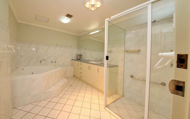 Nelson Towers, Unit 41/71 Victoria Parade