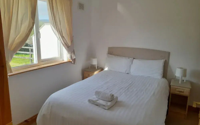 Burren Way Cottage No 1