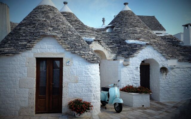 Trulli Holiday Albergo Diffuso