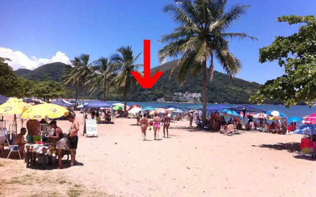 Honey Moon - Vista do mar na cama.