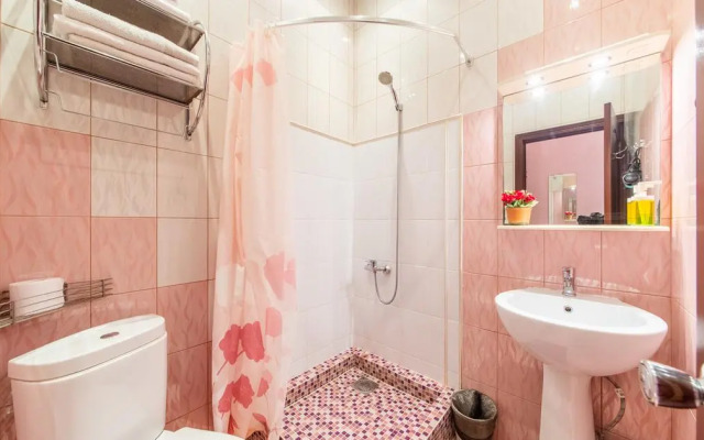 Достоевскинн на переулке Кузнечный