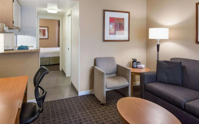 SureStay Hotel by Best Western North Vancouver Capilano
