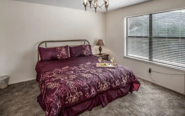 Hopkins - Three Bedroom Cabin