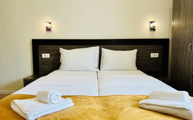 Side One Design Hotel