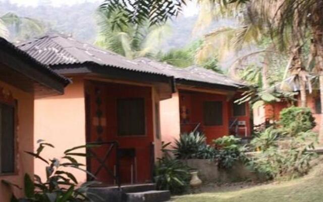 Lake Point Guest House