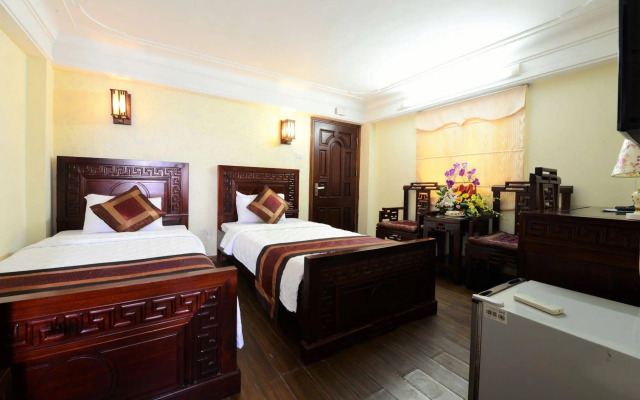 Little Hanoi Hotel