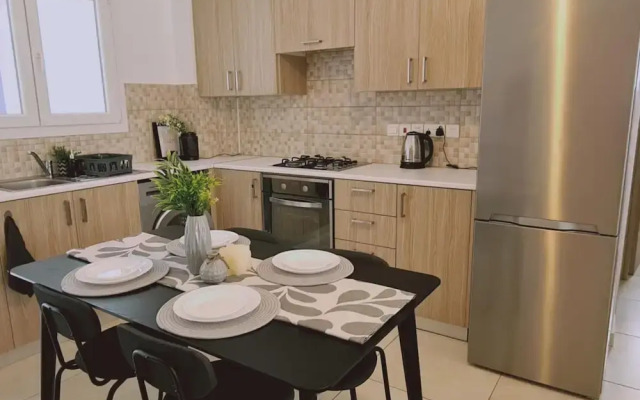 73 LCA - Stay Novel Apartment