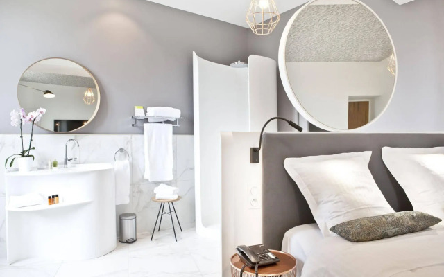 Hotel Angoulême Le Saint Gelais