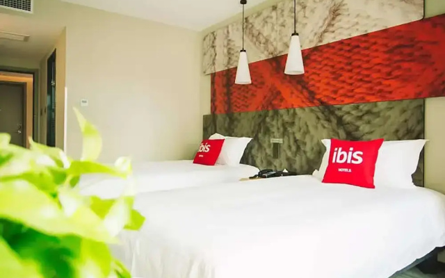 Ibis Lanzhou Xigu Yumen Street Hotel