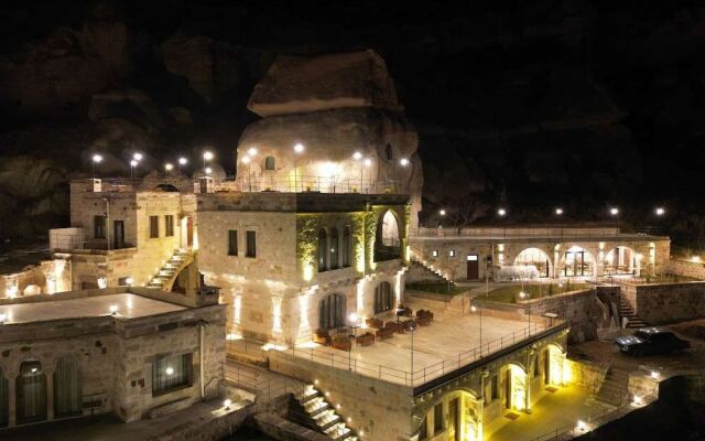 Cappadocia Secret Hill Cave Suites