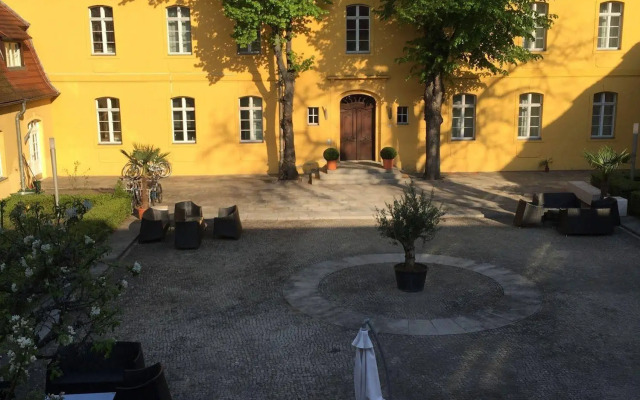 Hotel Vierseithof Luckenwalde