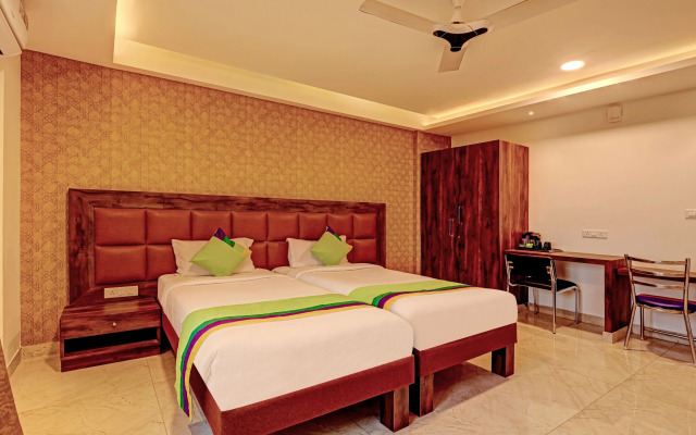 Treebo Trend Ample Transit