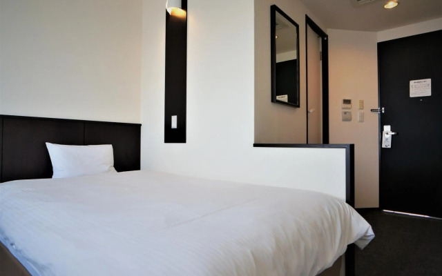 Green Rich Hotel Tosu Ekimae