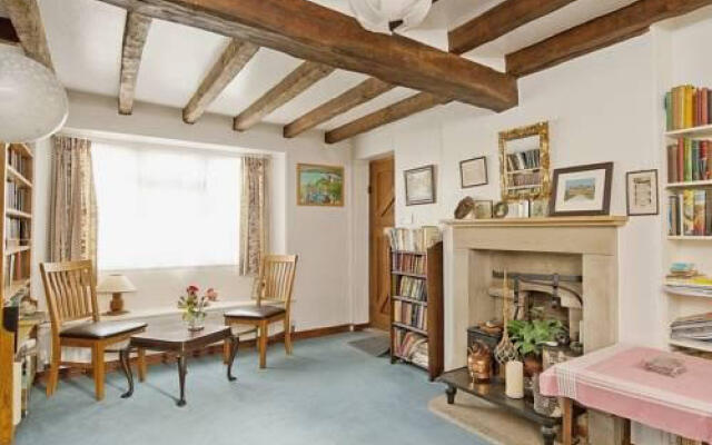 Shaws Cottage